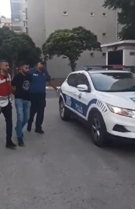 Kadıköy'de İETT otobüsü şoförüne biber gazı sıkan sürücü yakalandı