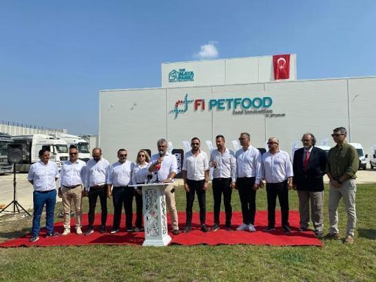 Türk veteriner hekimlerden bilimsel mama: İnsan gıdası standardında üretim hedefleniyor