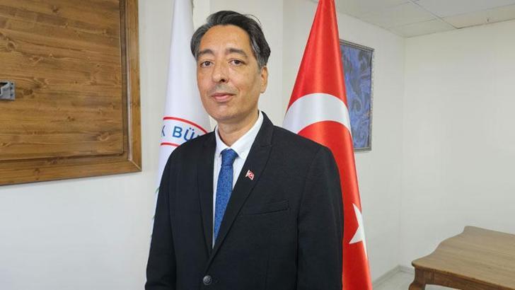 '100'üncü Yıl Marşı'nın söz yazarı ve bestecisi Kömürcü: 100 yılda bir olacak büyük gurur