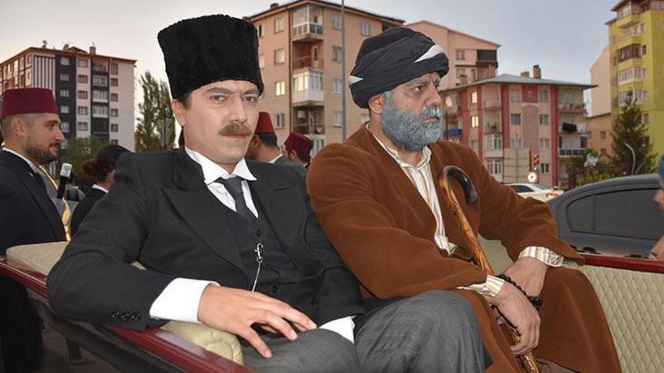 Atatürk'ün Sivas'a gelişine temsili canlandırma