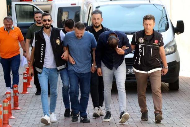 Kayseri'de uyuşturucu operasyonu: 3 gözaltı
