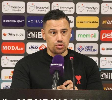 Çağdaş Atan, Kayserispor'dan ayrıldığını açıkladı