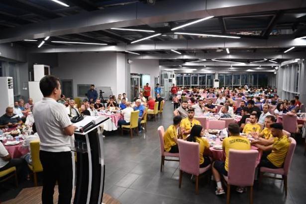 Yazıcı: Anadolu Yakası’nın en büyük spor kompleksini Tuzla’ya kazandırıyoruz