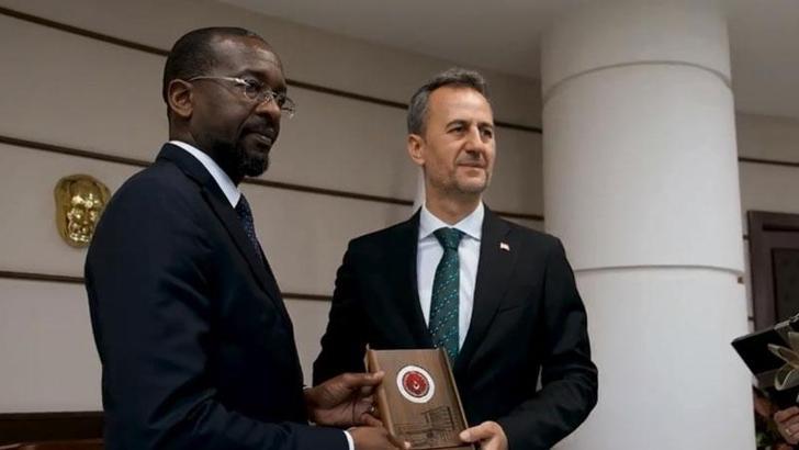 Türkiye ile Mozambik arasında 'Savunma Sanayii İşbirliği Anlaşması' imzalandı