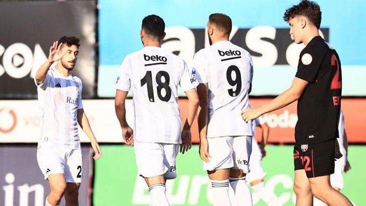 Beşiktaş, hazırlık maçında Fatih Karagümrük'ü 2-0 mağlup etti