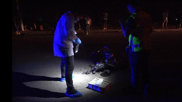 Trafiğe kapalı yolda iki motosiklet kafa kafaya çarpıştı: 2 ölü, 1 yaralı