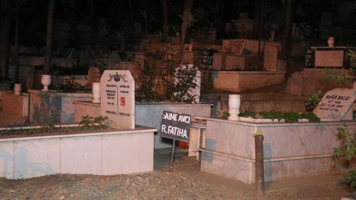 İzmir'de mezarlığa terk edilen 1 günlük bebek tedaviye alındı