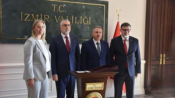 Bakan Işıkhan İzmir’de