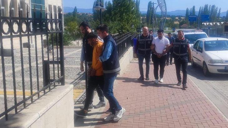 'Devlete yardımınız lazım' denilerek 4 milyon lira dolandırıldı