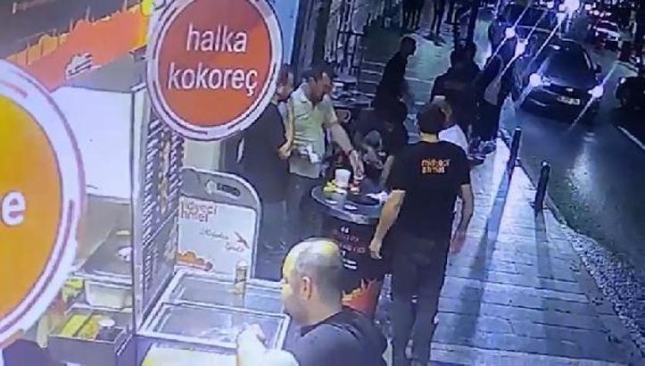 Beşiktaş'ta müşterilerden para istedi; müdahale eden çalışanlara tinerle saldırdı