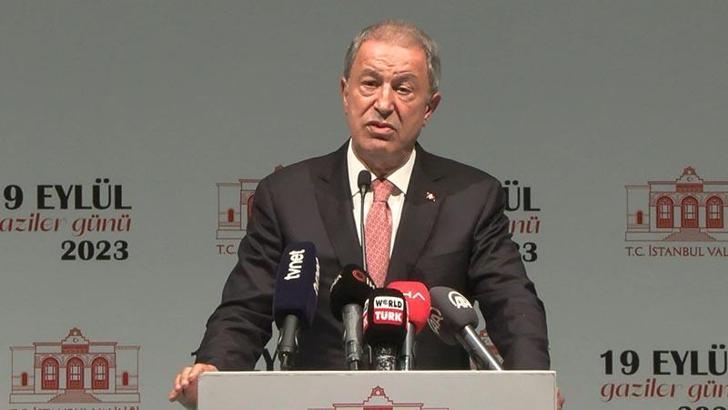 Eski Savunma Bakanı Akar: Türk Silahlı Kuvvetlerine iftira edebiliyorlar