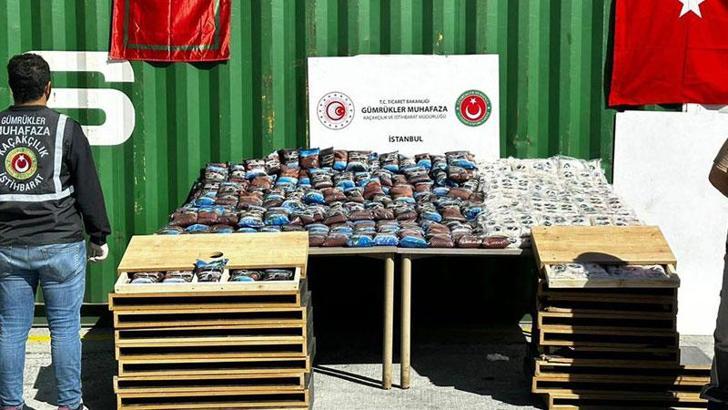 İstanbul'da 2 milyon 400 bin adet uyuşturucu hap ele geçirildi