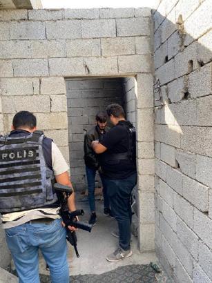 Yüksekova'da dron destekli torbacı operasyonu