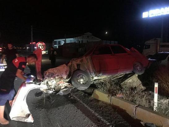 Kavşakta kaza: 1 yaralı