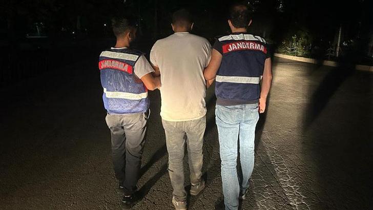 Kilis’te, Suriye sınırında PKK'lı terörist yakalandı