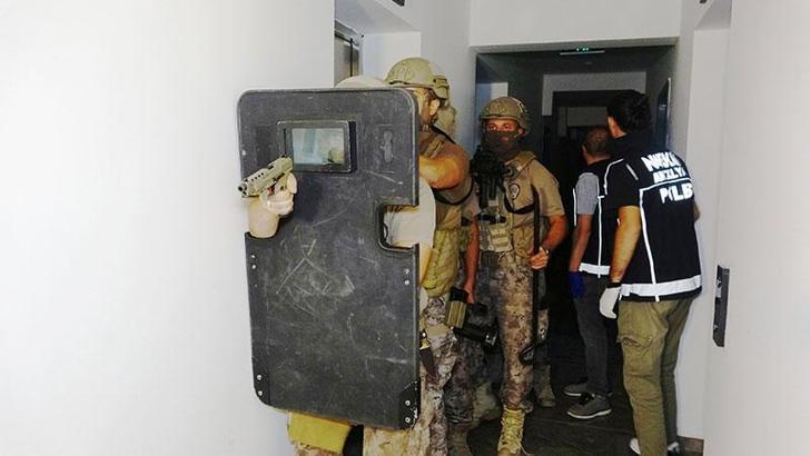 Rezidanstaki dairede 50 kilo eroin ele geçirildi