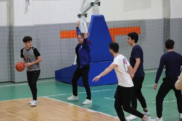 Başakşehir Belediyesi: Gençlik yatırımlarına devam ediyoruz