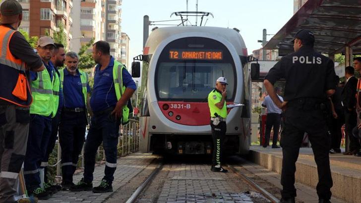 Kayseri'de tramvayın çarptığı Harun Can hayatını kaybetti