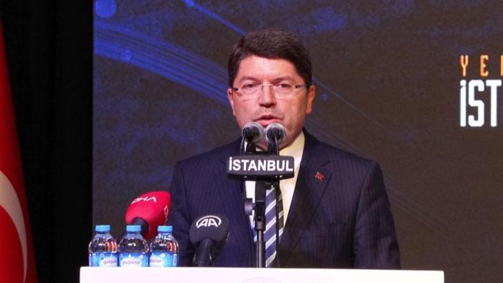 Bakan Tunç: Kendi partisindeki karışıklıklar nedeniyle nereye sataşsak diye düşünüyor