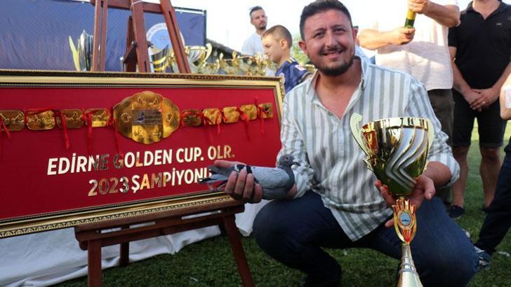 Posta güvercini yarışmasında, 1'inci olan güvercin sahibine altın kemer kazandırdı