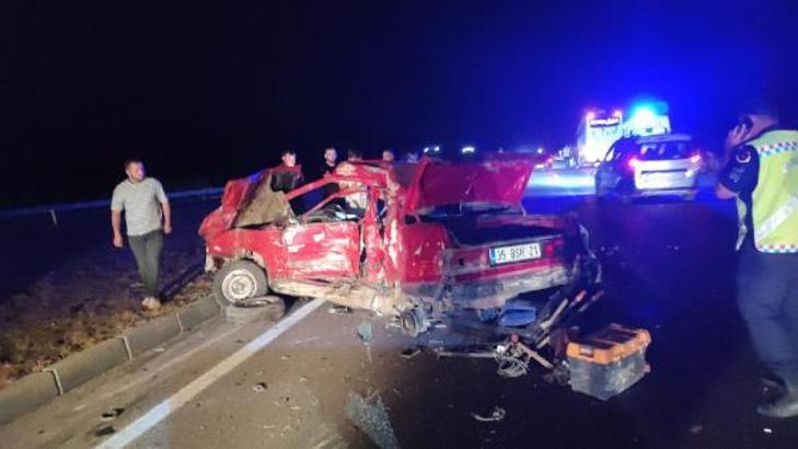 Amasya'da yolcu otobüsü ile otomobil çarpıştı: 2 ölü