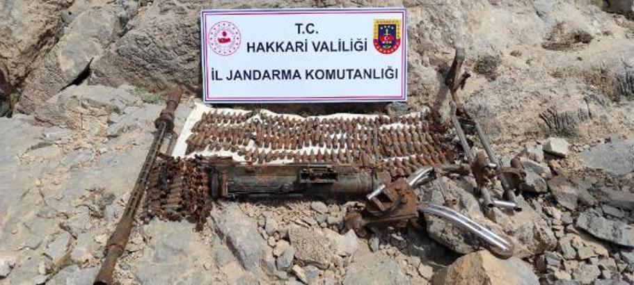 Hakkari'de PKK'nın cephaneliği ele geçirildi