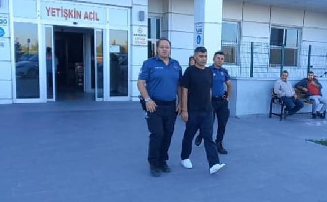 Hırsızlıktan 11 yıl hapis cezası bulunan şüpheli, araçta uyurken yakalandı