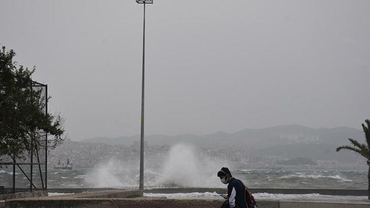 Kuzey Ege Denizi için 'fırtına' uyarısı