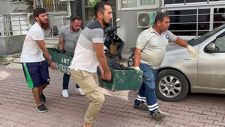 Kazakistanlı 9 aylık hamile kadın, evinde ölü bulundu