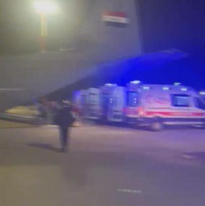 Irak'ta düğün salonundaki yangın faciasında yaralanan 20 kişi Türkiye'ye getirildi