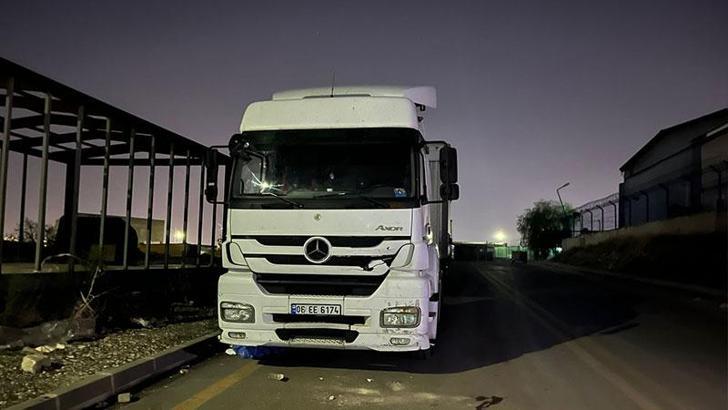Ankara'da TIR ve dorse arasına sıkışan şoför hayatını kaybetti