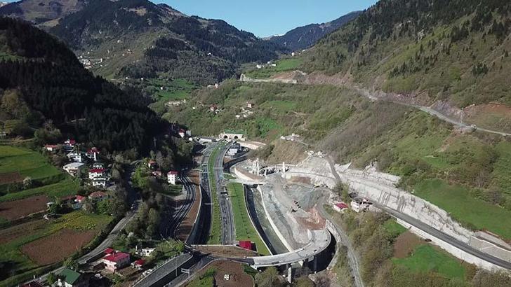 Bakan Uraloğlu: Zigana Tüneli ve Eğiste Hadimi Viyadüğü, IRF ödüllerinde birinci seçildi
