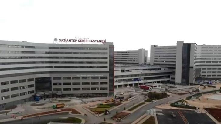 1875 yataklı Gaziantep Şehir Hastanesi'nde hasta kabulü başladı