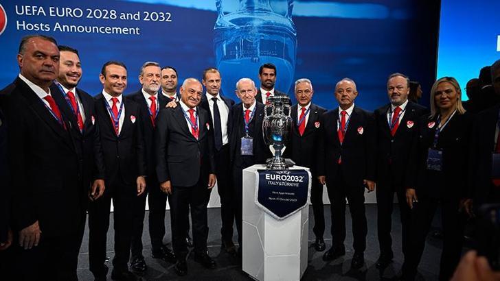 Mehmet Büyükekşi: Çok gururluyuz