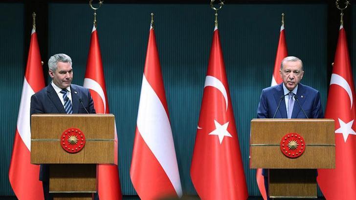 Cumhurbaşkanı Erdoğan: Amerika'nın uçak gemisinin İsrail'de ne işi var?