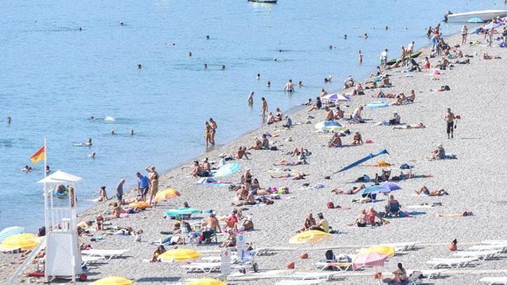 Antalya'da 'pastırma yazı' sıcakları