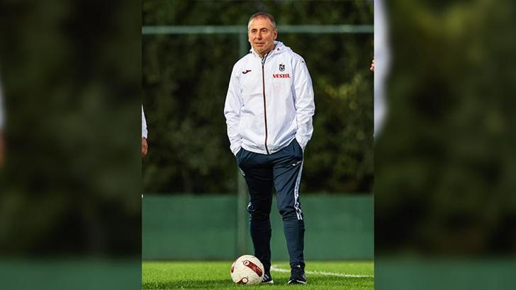 Abdullah Avcı yeniden bordo mavili takımla idmanda