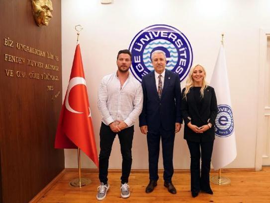 Cumhurbaşkanı Başdanışmanı Alptekin: Türkiye kültürel süper güçtür