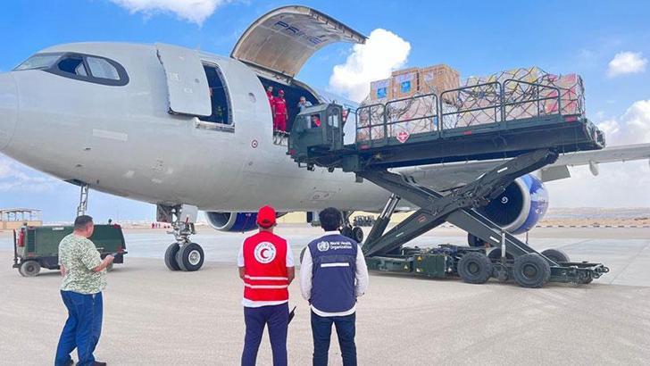 DSÖ tıbbi yardımı Refah Sınır Kapısı’na ulaştı, kapının açılması bekleniyor