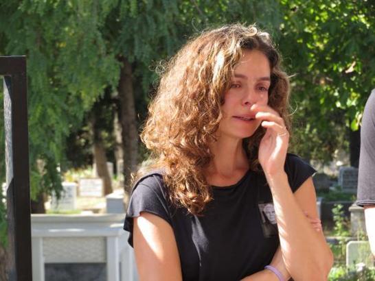 Oyuncu Özge Özpirinçci'nin acı günü