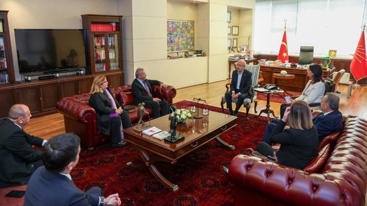 Klıçdaroğlu, sanayicilerle görüştü