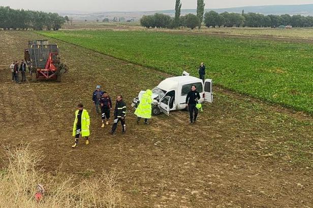 Dinar'da kaza: 4 yaralı