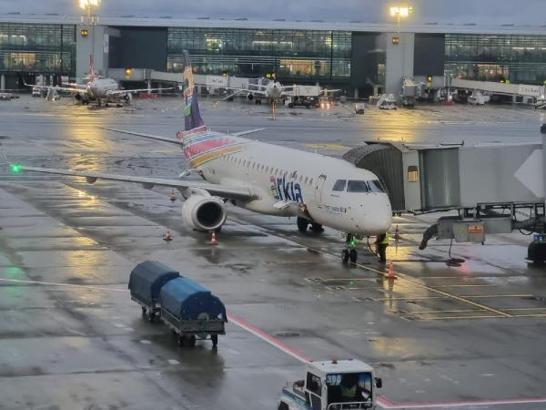 Türkiye'deki İsrail vatandaşları  İstanbul'dan ayrılıyor-1