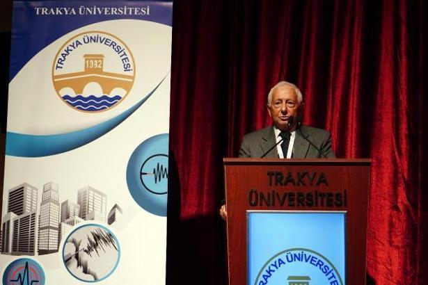 Prof. Dr. Yılmaz: Arabistan'daki deprem levhası tıpkı bir buldozer gibi doğuyu sıkıştırıyor