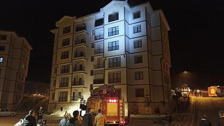 Kastamonu'da, apartmanda çıkan yangın söndürüldü