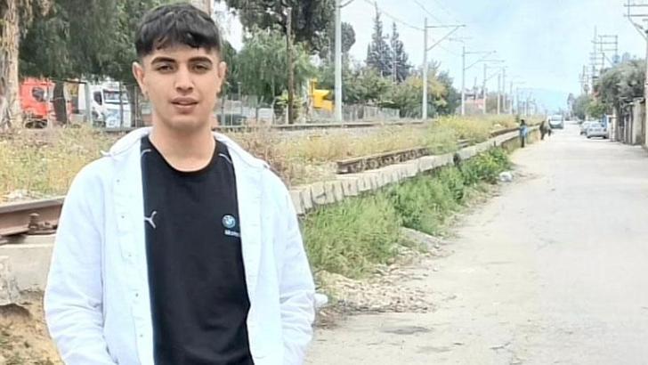 Dere kenarında arkadaşlarıyla otururken tabancayla vurularak öldürüldü