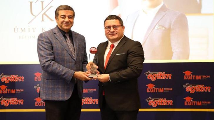 Mektebim Koleji ve Ümit Kalko’ya ödül