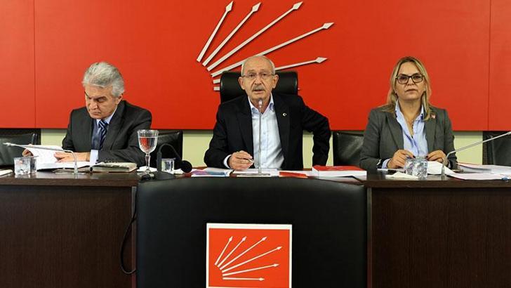 CHP'de kurultay öncesi Parti Meclisi toplantısı