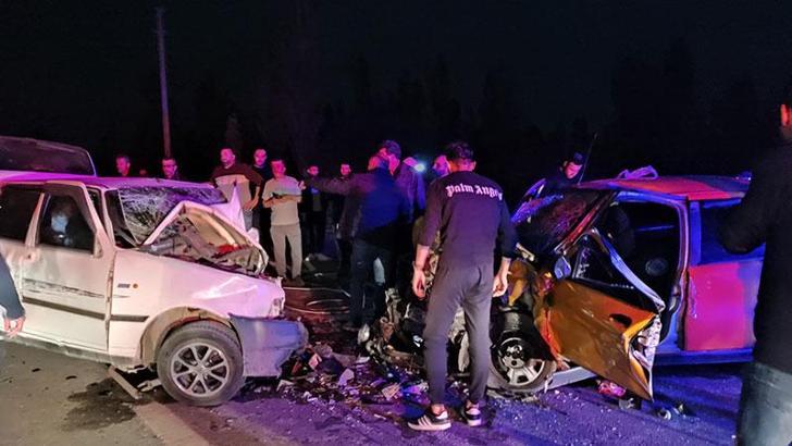 Konya'da iki otomobil çarpıştı: 1 ölü, 3 yaralı