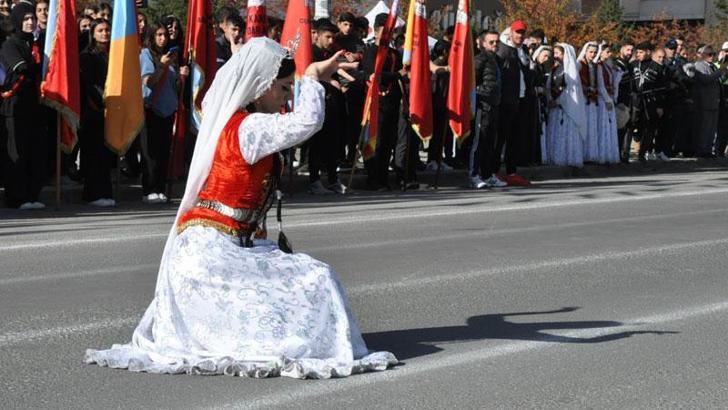 Kars'ın düşman işgalinden kurtuluşu kutlandı